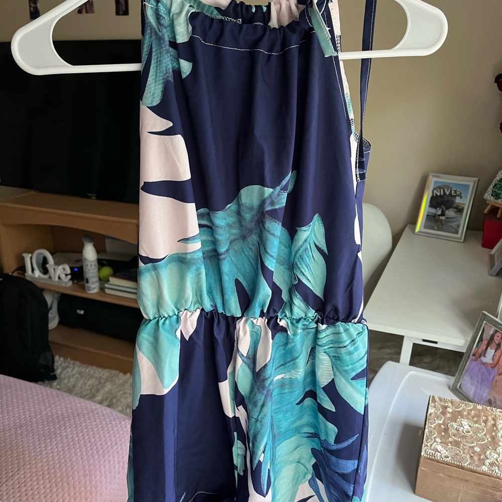 Jumpsuits - Picture 2 of 5